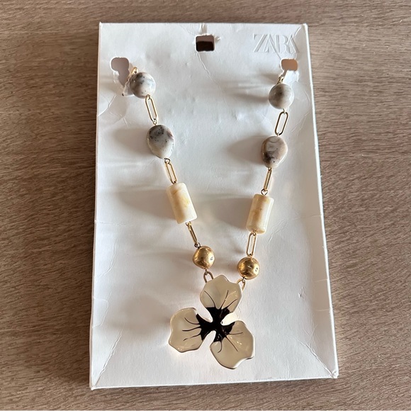 Zara Jewelry - Zara Stone Necklace with Flower Charm
